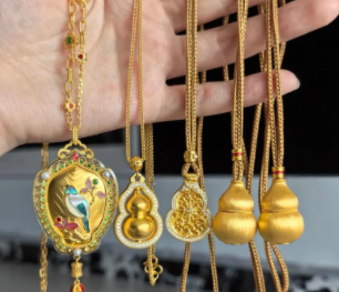 每天翻译一段黄金价格走势 2月25日黄金价格走势